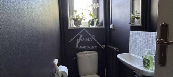 Casa de 3 dormitorios en Saint-Pourcain-sur-Sioule, France No. 200518 12