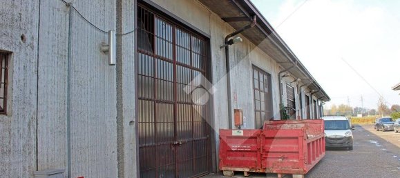 1-salle Entrepôt à Settimo Milanese, Italy No. 210834 14