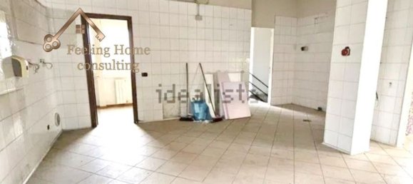 600m² Commercial property in Stezzano, Italy No. 84444 17