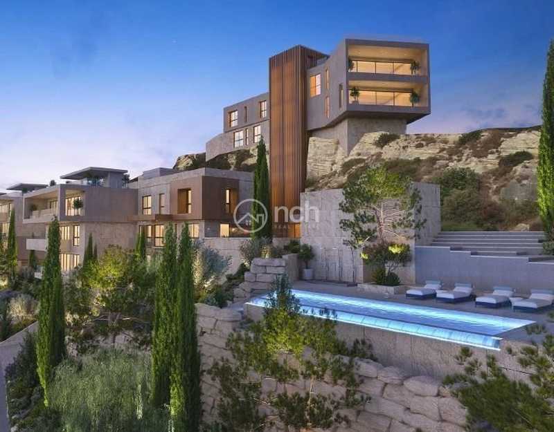 3 bedrooms Apartment in Santa Ponsa, Spain No. 5655