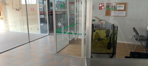 Propriété commerciale à Almada, Portugal 23m² No. 79772 11