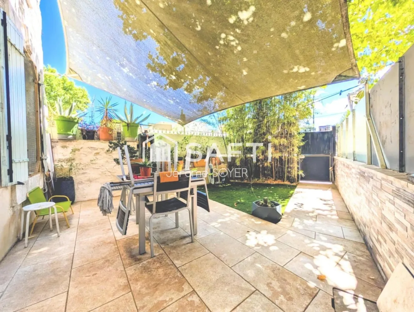 1 chambre Maison à Graveson, France No. 339625