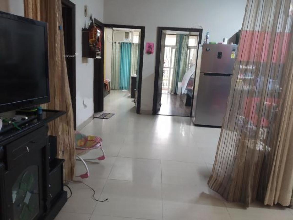 2 bedrooms House in Ghaziabad, India No. 21095