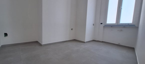 Imóvel comercial T2 em Forlì, Italy N.º 347171 11