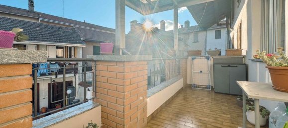 4 Schlafzimmer Haus in Cureggio, Italy, Nr. 377478 11