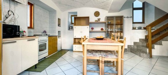 4 Schlafzimmer Haus in Cureggio, Italy, Nr. 377478 19