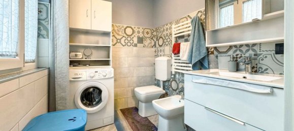 4 Schlafzimmer Haus in Cureggio, Italy, Nr. 377478 15