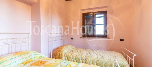 7 rooms House in Cetona, Italy No. 54064 12