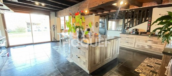 5 bedrooms House in Bourges, France No. 64252 2