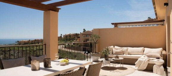 2 Schlafzimmer Penthouse in Benahavis, Spain, Nr. 124219 5