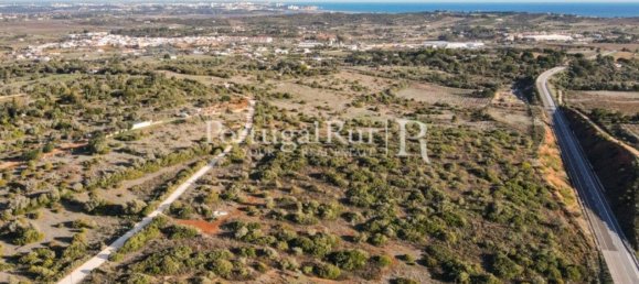 Terreno em Odiáxere, Portugal 186619 m² N.º 130365 9
