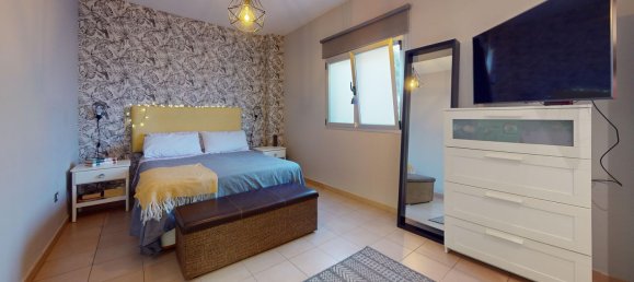 Apartamento de 3 dormitorios en Las Palmas De Gran Canaria, Spain No. 143981 18