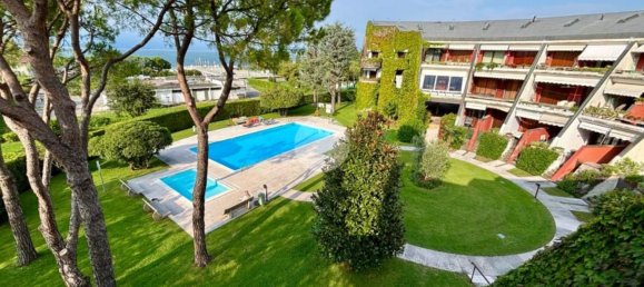 4 غرف نوم شقة في Desenzano del Garda, Italy رقم 329034 22