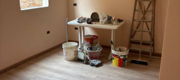 1 bedroom Apartment in Empoli, Italy No. 328778 5