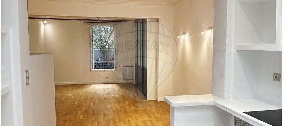 5 غرف نوم بناية في Courbevoie, France رقم 180009 15