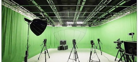 5 غرف نوم بناية في Courbevoie, France رقم 180009 8