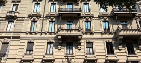 3 bedrooms Apartment in Milan, Italy No. 296863 24