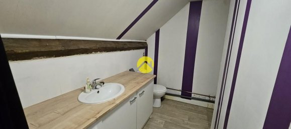 Casa de 4 dormitorios en Bengy-sur-Craon, France No. 51006 24