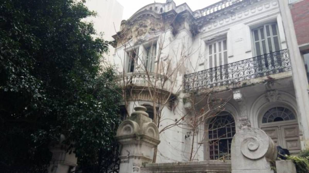 Casa T6 em Buenos Aires, Argentina N.º 79435