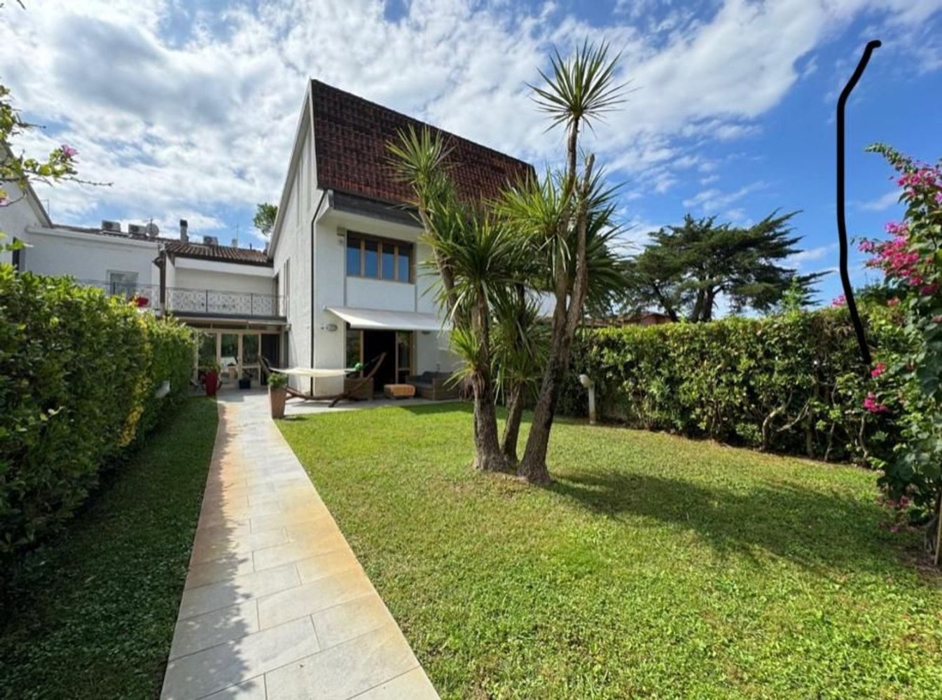 Casa de 8 divisões em Montignoso, Italy N.º 216531