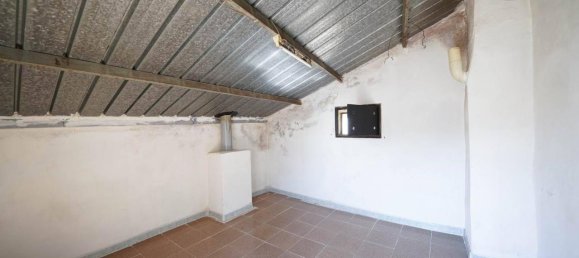 2 rooms House in Palo del Colle, Italy No. 36318 21