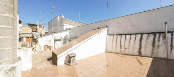 2 rooms House in Palo del Colle, Italy No. 36318 25