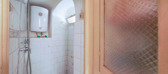 2 rooms House in Palo del Colle, Italy No. 36318 17