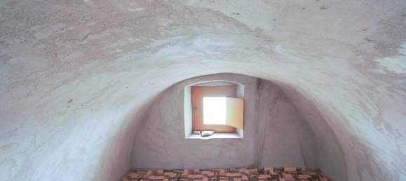 2 rooms House in Palo del Colle, Italy No. 36318 18