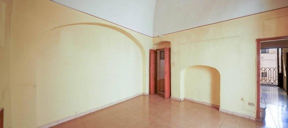 2 rooms House in Palo del Colle, Italy No. 36318 9