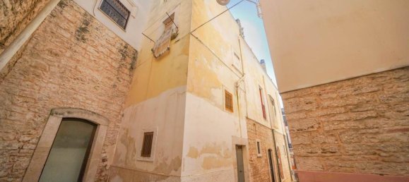 2 rooms House in Palo del Colle, Italy No. 36318 29