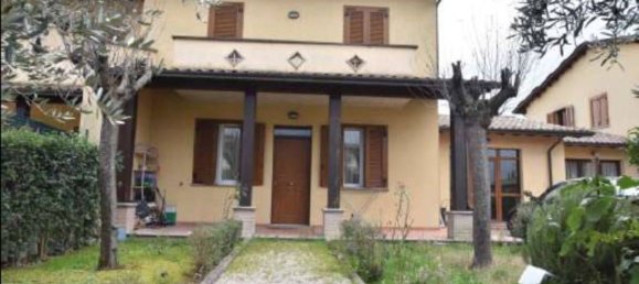 4 bedrooms Villa in Cannara, Italy No. 340811 4