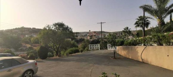 3 bedrooms House in Agios Tychonas, Cyprus No. 16080 4