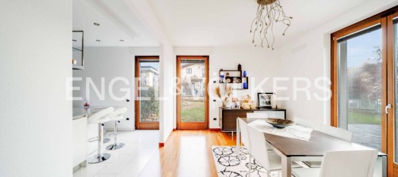 3 غرف نوم فيلا في Cugliate-Fabiasco, Italy رقم 109323 21