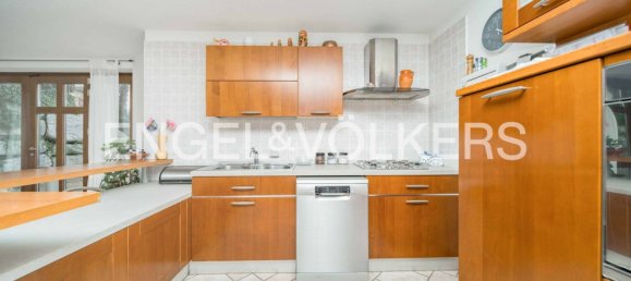 3 غرف نوم فيلا في Cugliate-Fabiasco, Italy رقم 109323 48