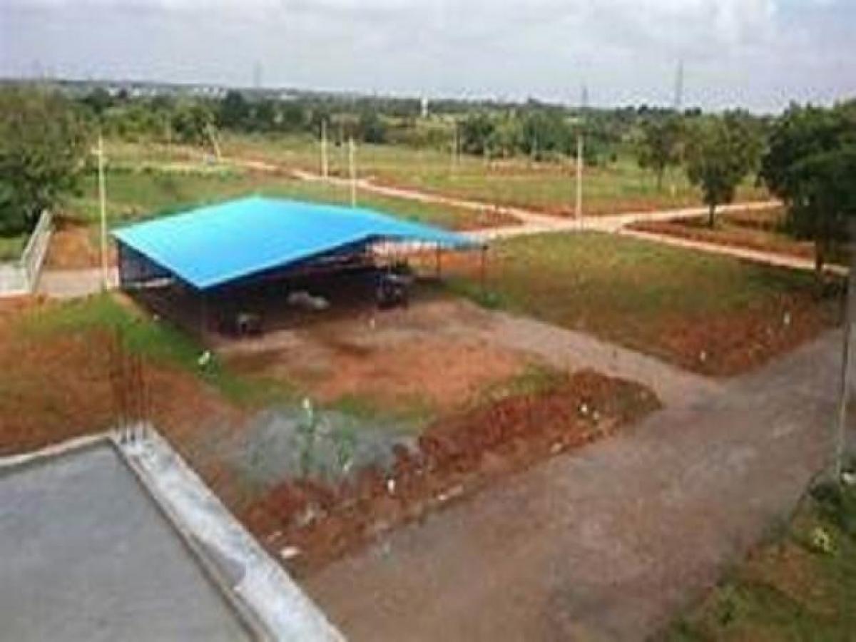 Земельный участок в Хайдарабад, Индия № 34893