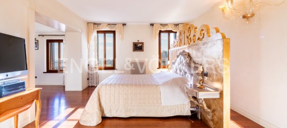 6 bedrooms Villa in Vittorio Veneto, Italy No. 67697 21