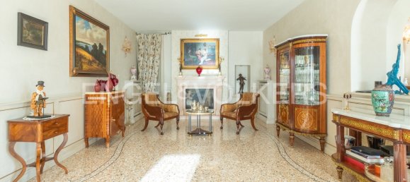 6 bedrooms Villa in Vittorio Veneto, Italy No. 67697 27