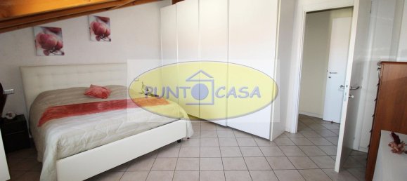 4 rooms Penthouse in Lodi, Italy No. 166780 5