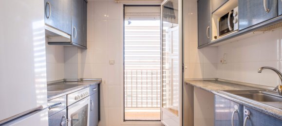 Квартира с 3 спальнями в Сарагоса, Испания № 61409 3