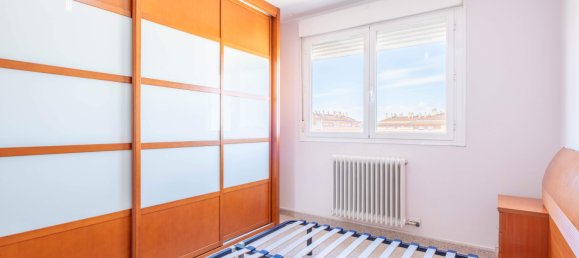 Квартира с 3 спальнями в Сарагоса, Испания № 61409 5