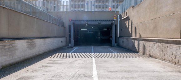 Квартира с 3 спальнями в Сарагоса, Испания № 61409 50