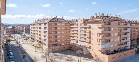 Квартира с 3 спальнями в Сарагоса, Испания № 61409 18