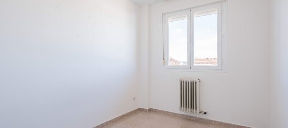 Квартира с 3 спальнями в Сарагоса, Испания № 61409 13