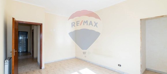 3 bedrooms Apartment in Catania, Italy No. 132665 26