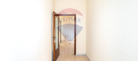 3 bedrooms Apartment in Catania, Italy No. 132665 13