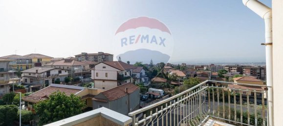 3 bedrooms Apartment in Catania, Italy No. 132665 27