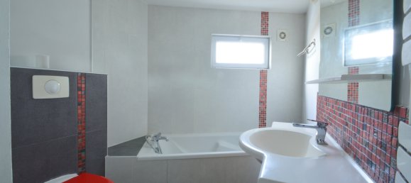 3 bedrooms Apartment in Nancy, France No. 82374 12