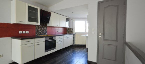 3 bedrooms Apartment in Nancy, France No. 82374 4