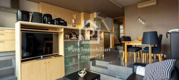 4 Schlafzimmer Haus in Figueres, Spain, Nr. 113572 35