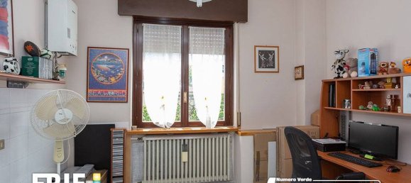 Villa de 3 dormitorios en Parabiago, Italy No. 355751 22